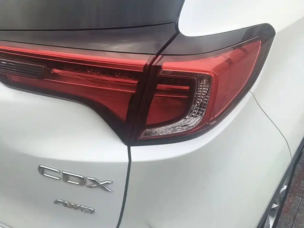 Acura CDX 2017 — фото 8