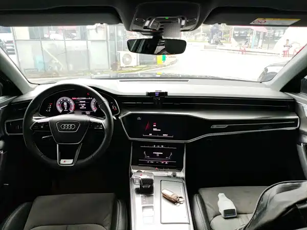 Audi A6L 2024
