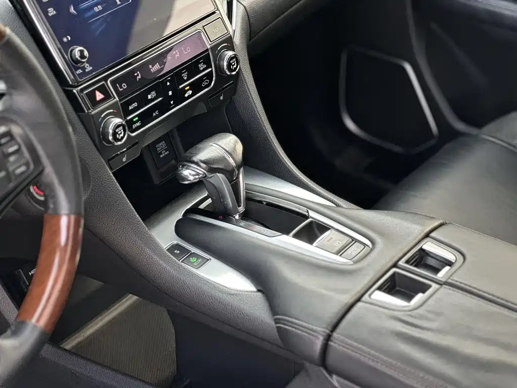 Honda Avancier 2017 — фото 12