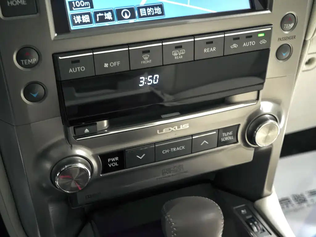 Lexus GX 2015 — фото 12