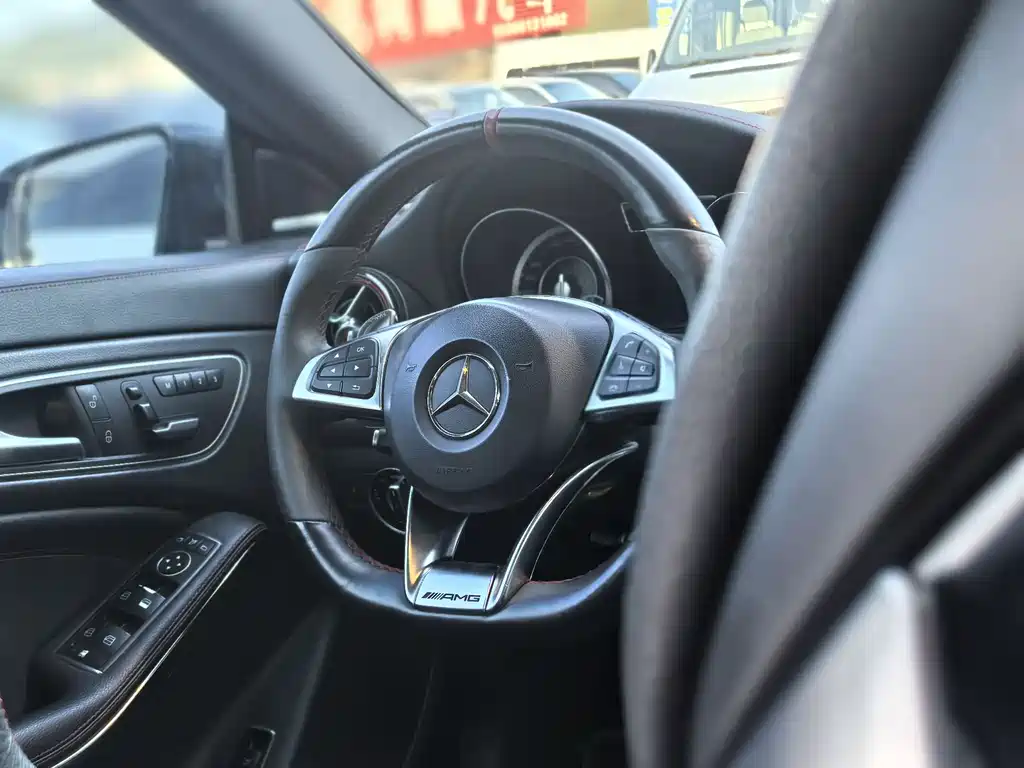 Mercedes-Benz CLA AMG 2016 — фото 7