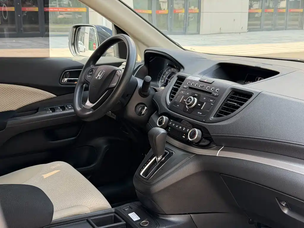 Honda CR-V 2017 — фото 11