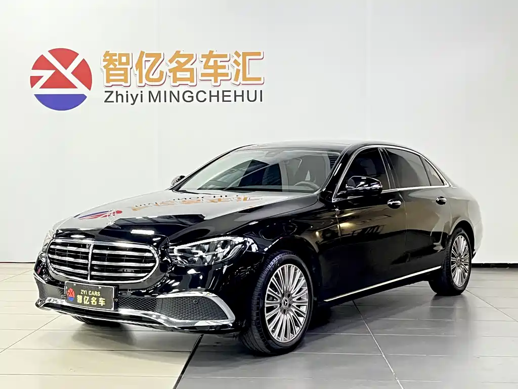 Mercedes-Benz E-Class 2022 — фото 1