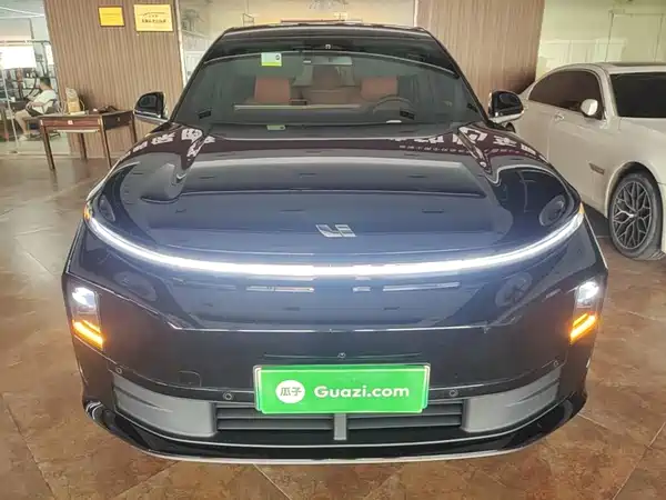 Li Auto L6 2024