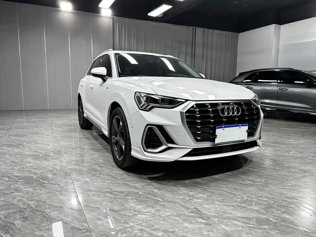Audi Q3 2022