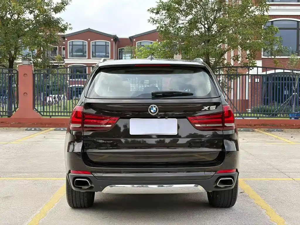 BMW X5 2014 — фото 8