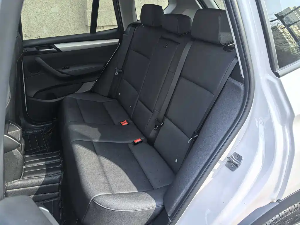 BMW X3 2017 — фото 11