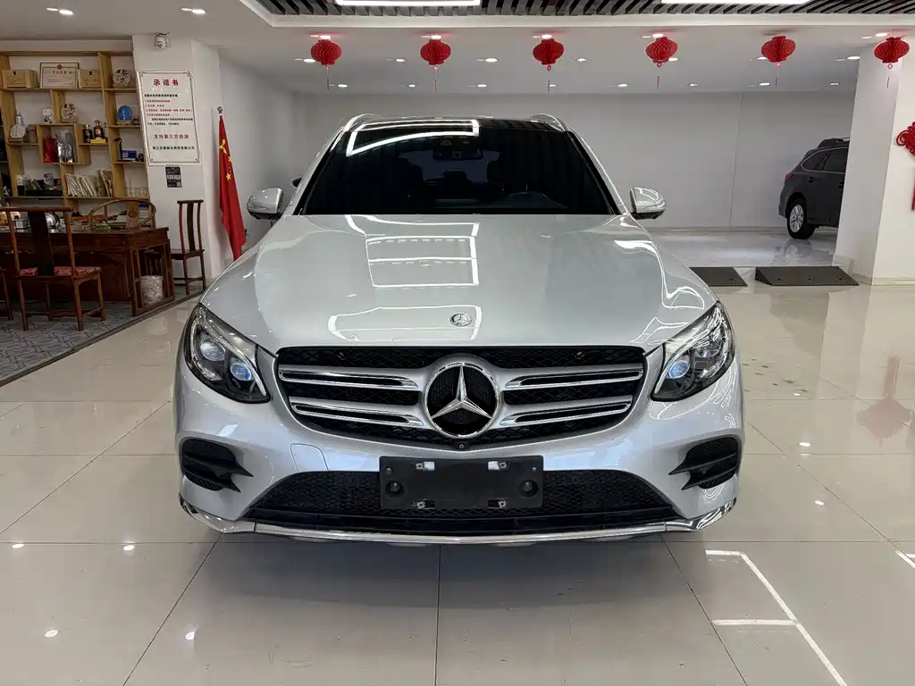 Mercedes-Benz GLC 2017 — фото 2