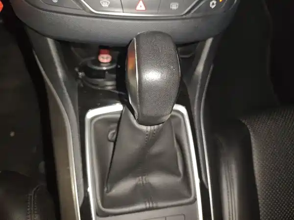 Peugeot 408 2015