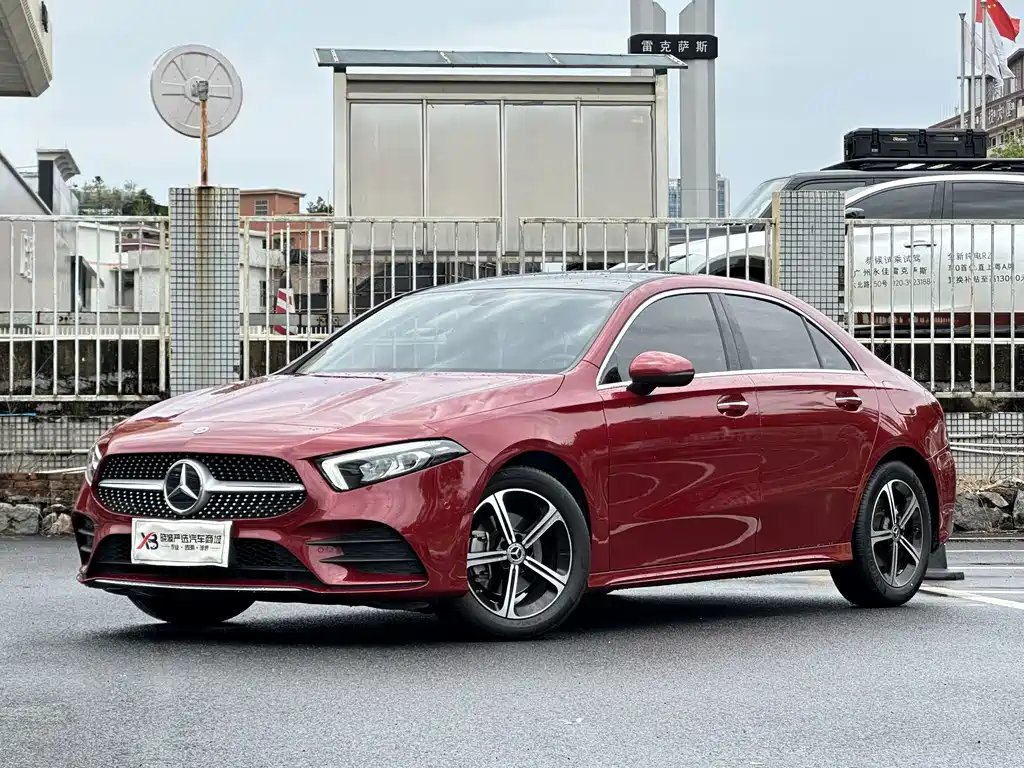 Mercedes-Benz A-Class 2023 — фото 1