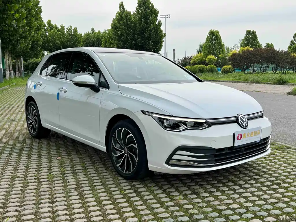 Volkswagen Golf 2022
