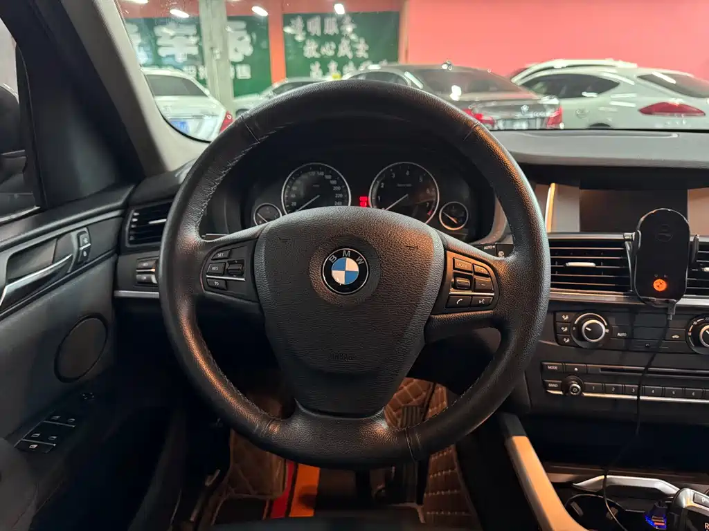 BMW X3 2016 — фото 16