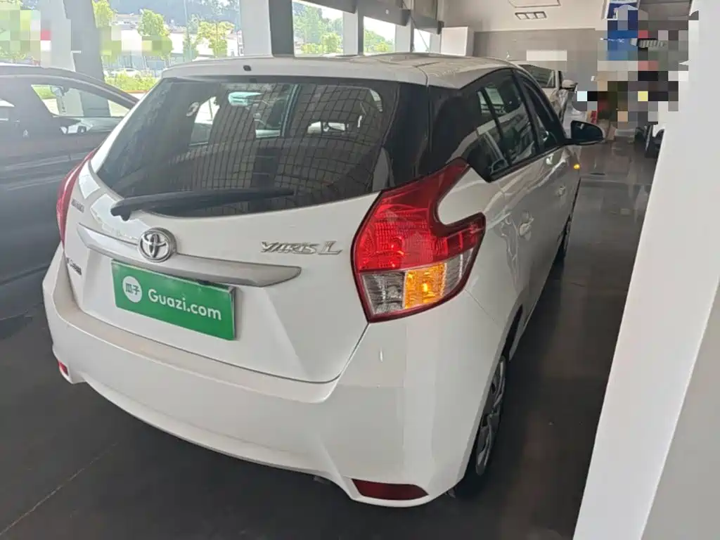 Toyota Yaris L 2016