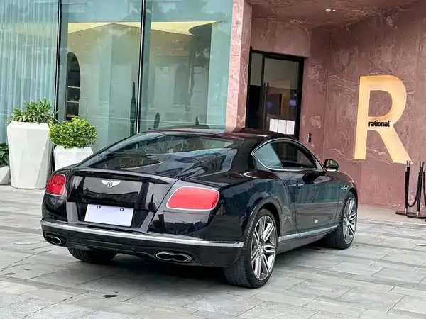 Bentley Continental 2018