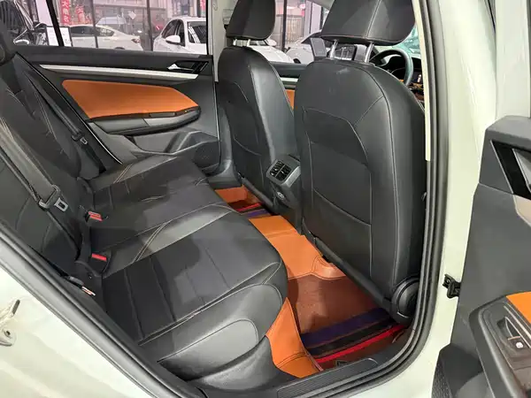 Volkswagen Bora 2023