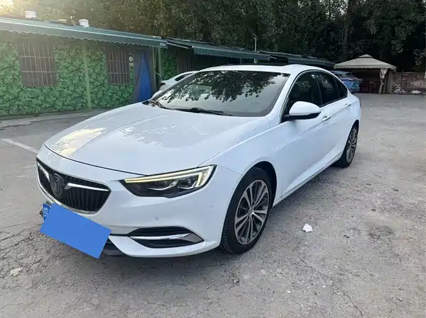 Buick Regal 2018