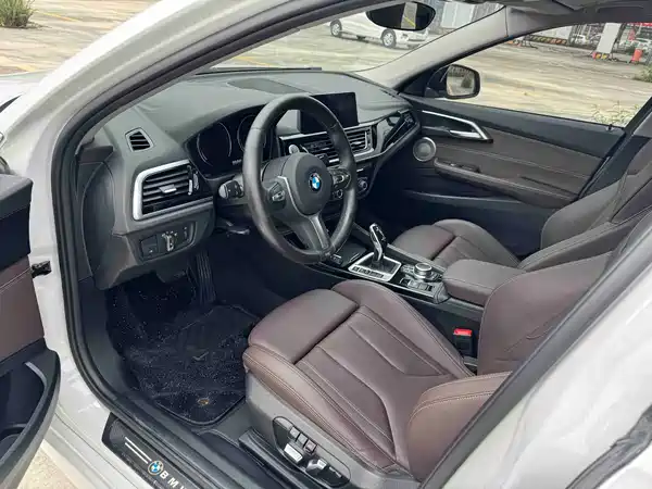 BMW 1 Series 2021