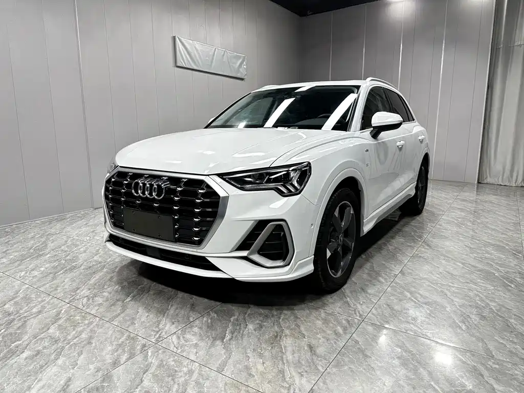 Audi Q3 2022