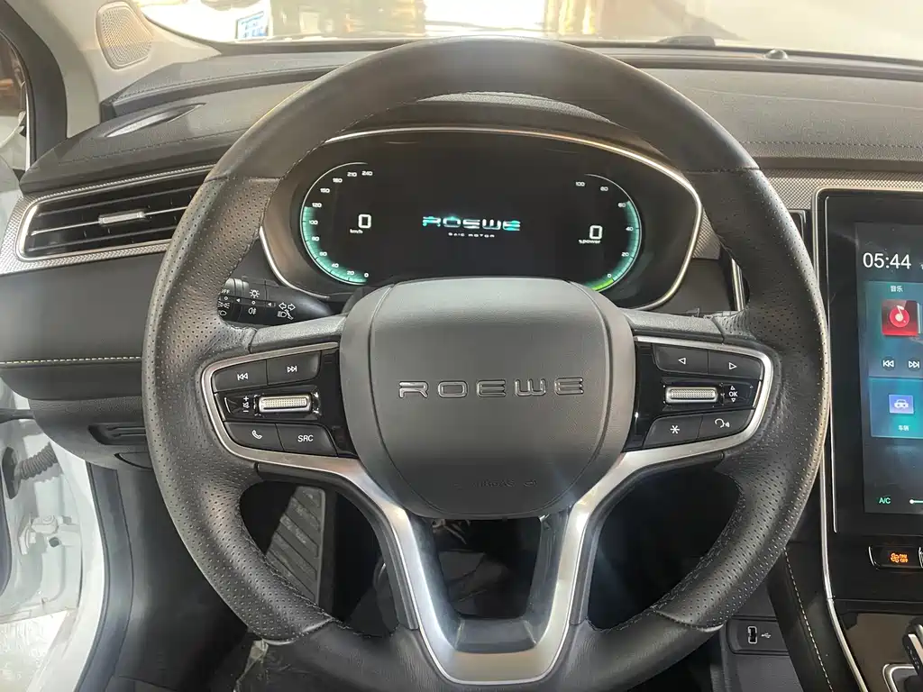 Roewe i6 MAX New Energy 2026 — фото 15