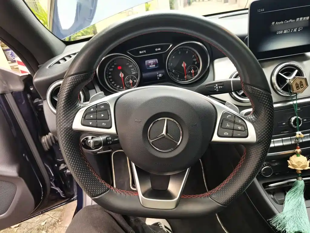 Mercedes-Benz CLA 2018