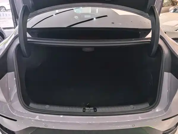 BYD Han 2025