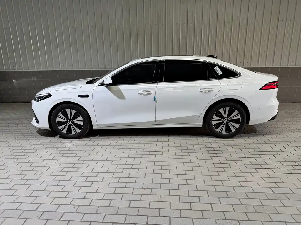 Geely Galaxy A7 EM 2025 — фото 8
