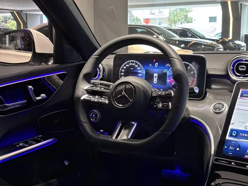Mercedes-Benz C-Class 2022 — фото 22
