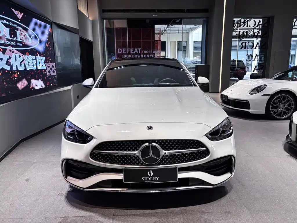 Mercedes-Benz C-Class 2022 — фото 3