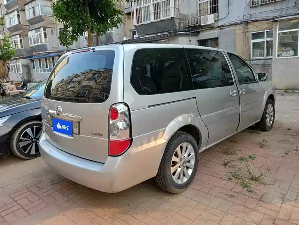 Buick GL8 2015