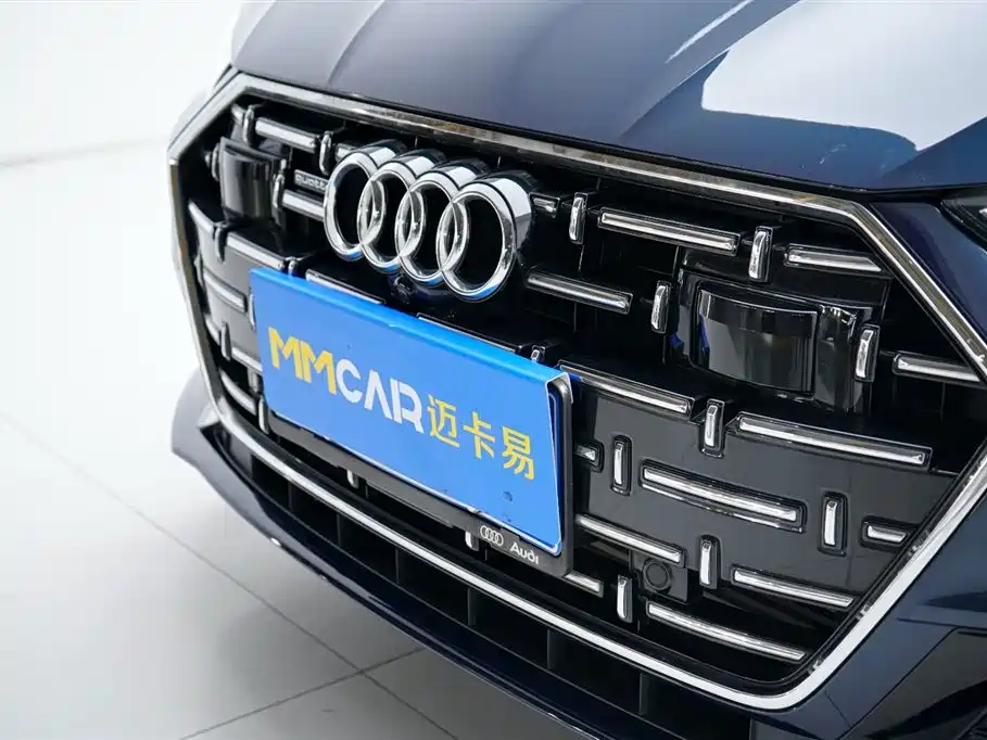 Audi A7L 2023 — фото 34