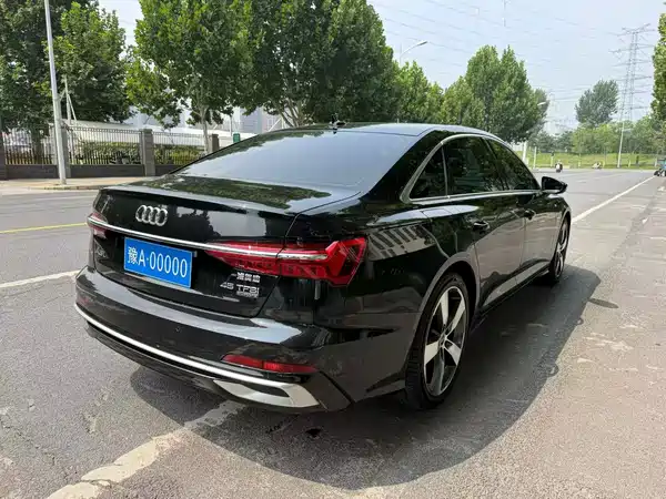 Audi A6L 2023