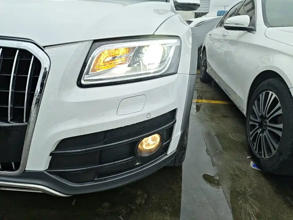 Audi Q5 2017 — фото 18