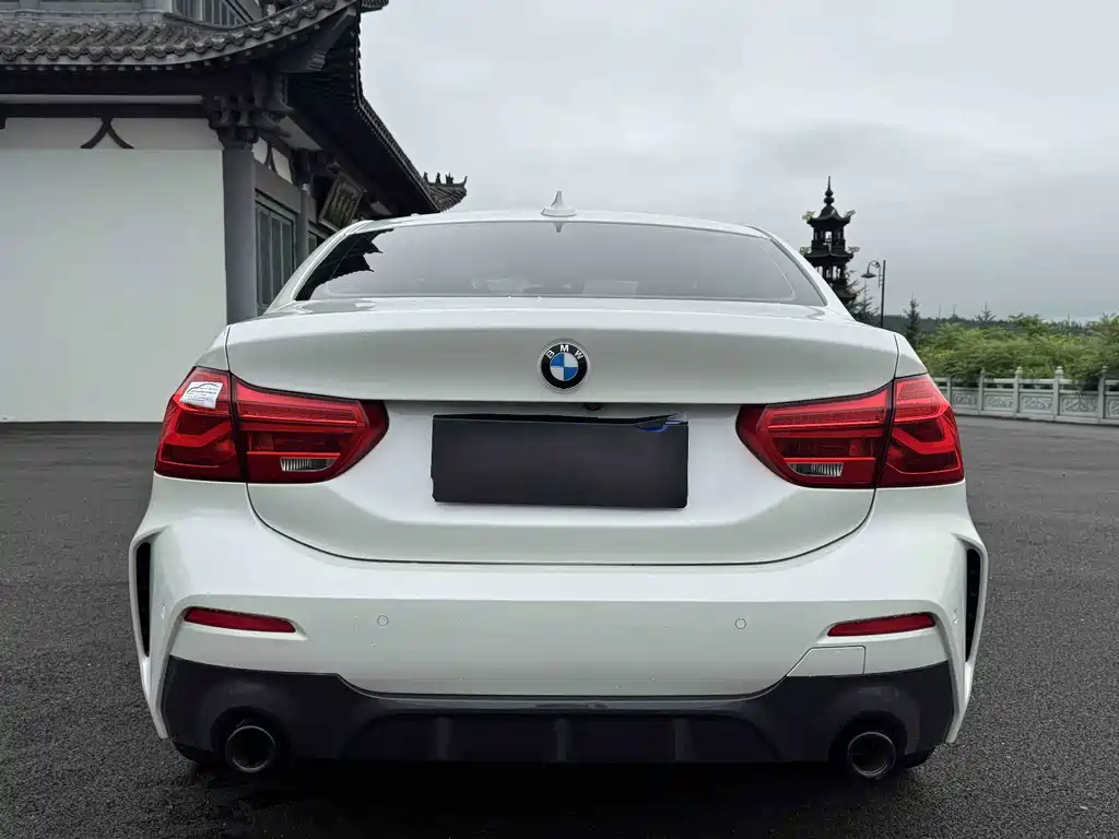 BMW 1 Series 2022
