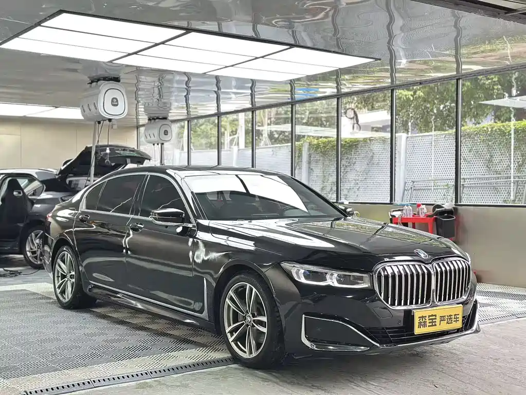 BMW 7 Series 2019 — фото 3
