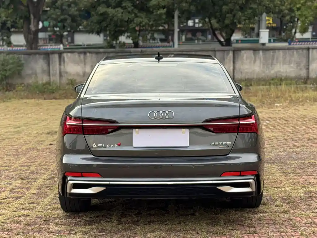 Audi A6L 2023 — фото 8