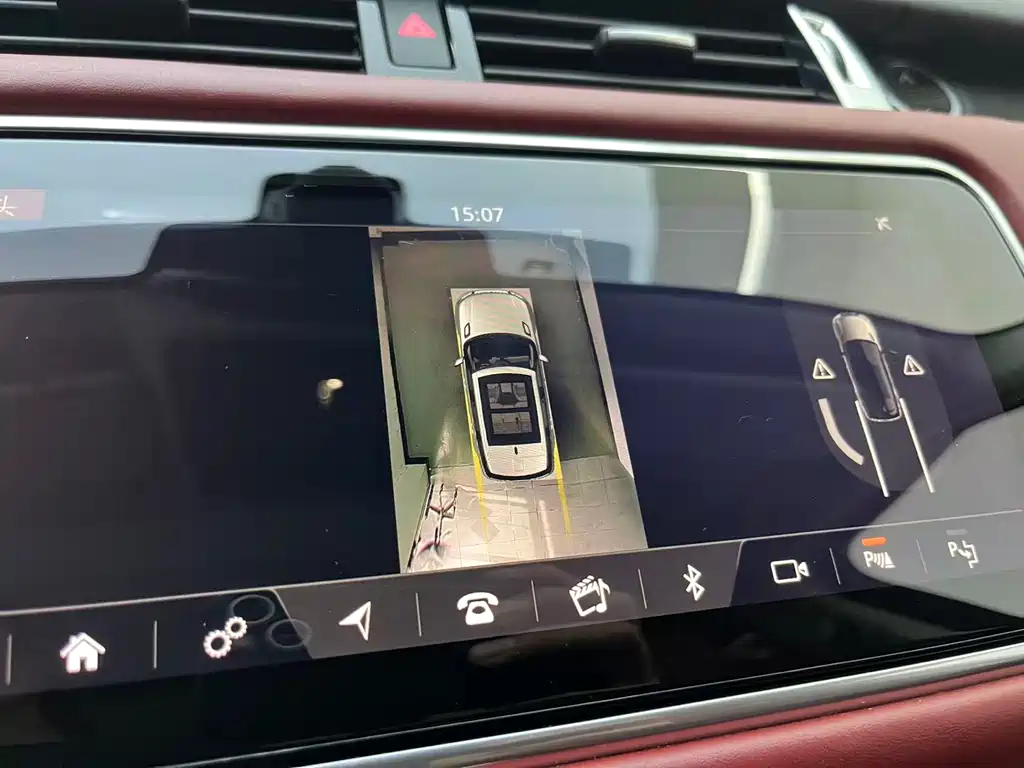 Land Rover Sport 2020 — фото 14