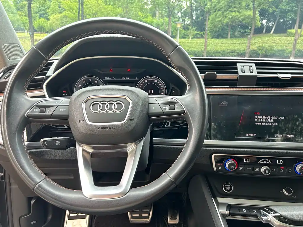 Audi Q3 2022 — фото 10