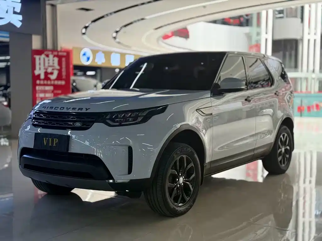 Land Rover Discovery 2017 — фото 1