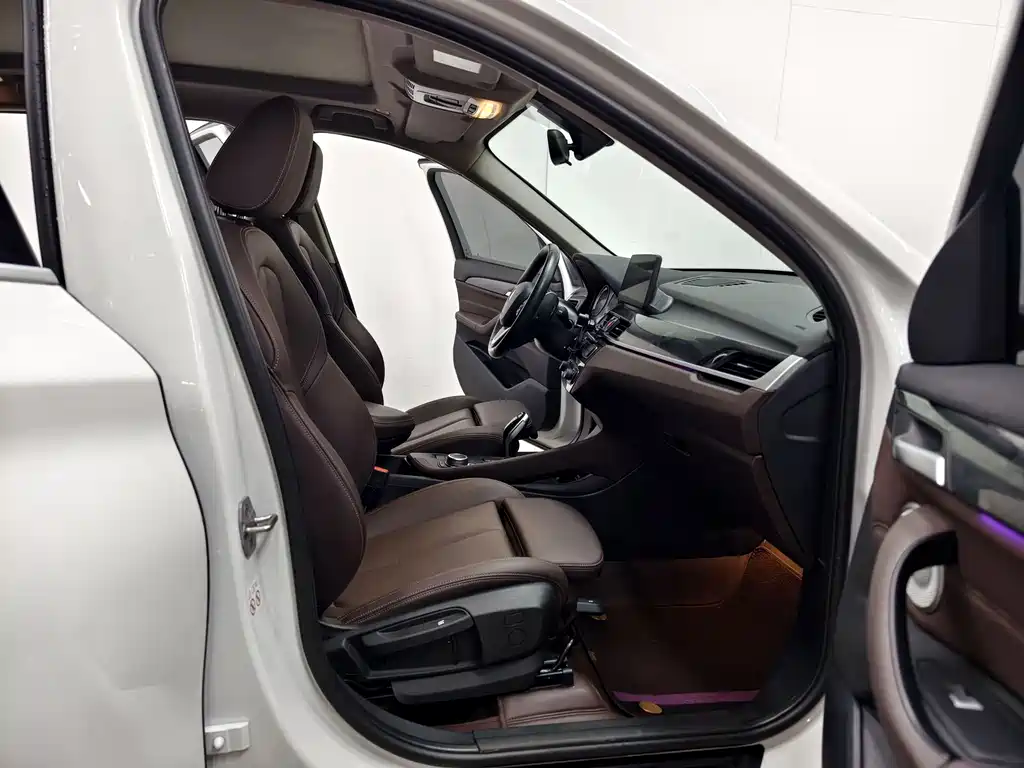 BMW X1 2022 — фото 14