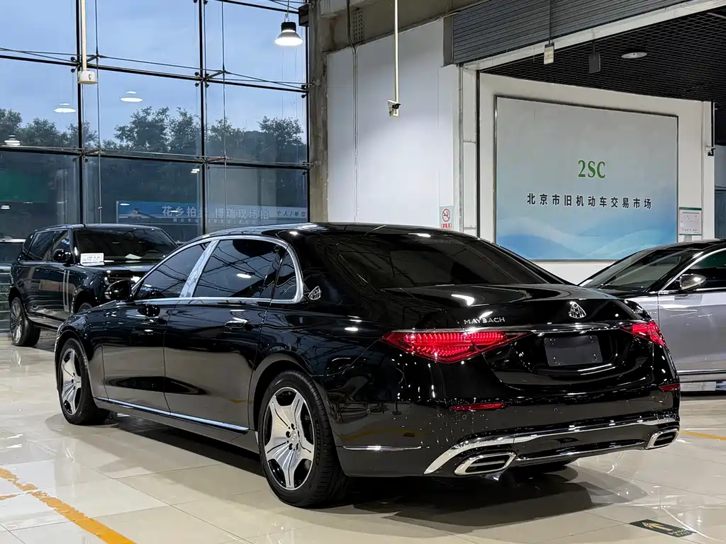 Mercedes-Benz Maybach S-Class 2022 — фото 31