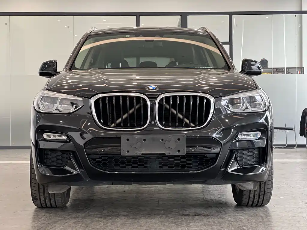 BMW X3 2018 — фото 2