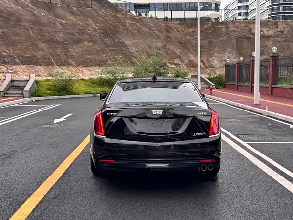 Cadillac CT6 2018