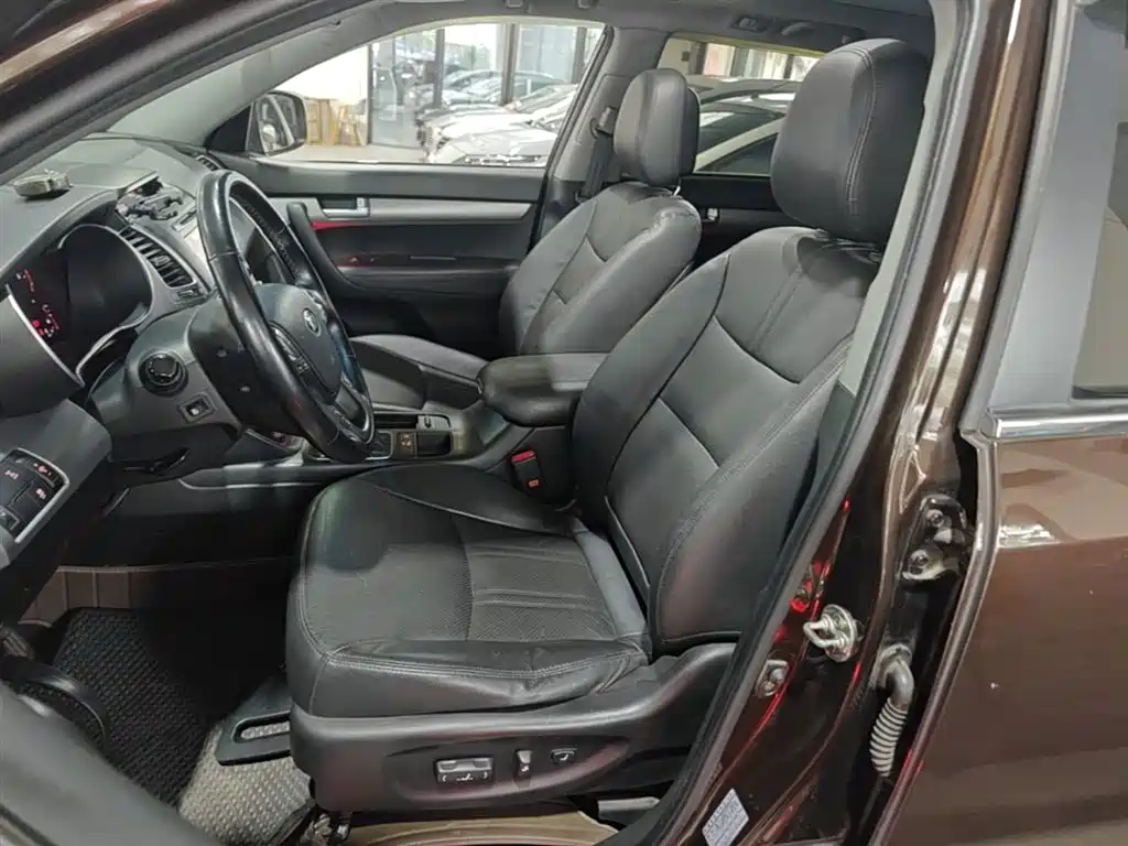 Kia Sorento 2015 — фото 15