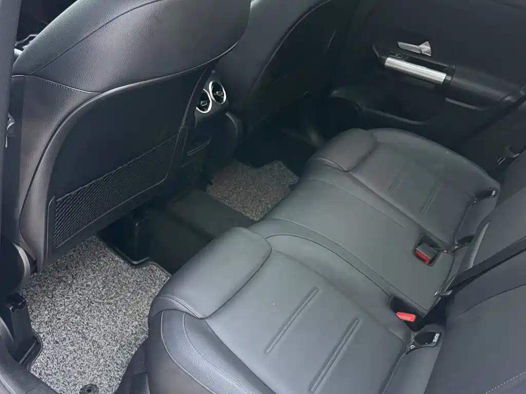Mercedes-Benz GLA 2022 — фото 15