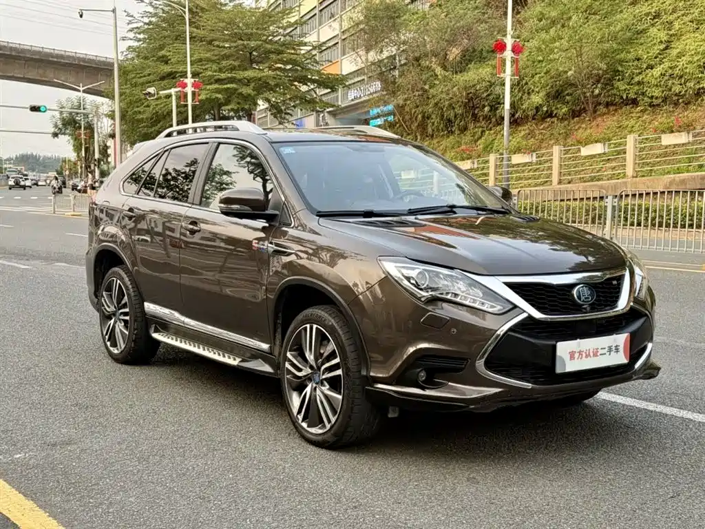 BYD Tang New Energy 2018 — фото 6