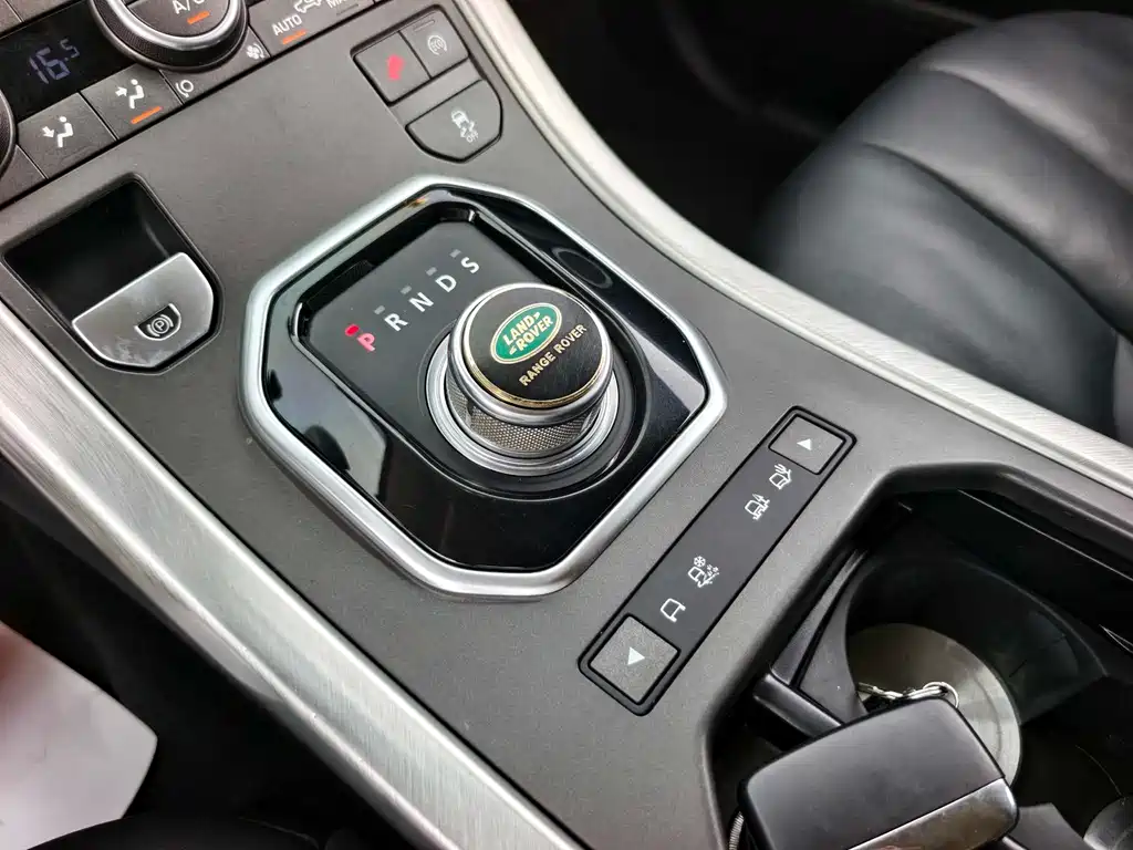 Land Rover Evoque 2015 — фото 5