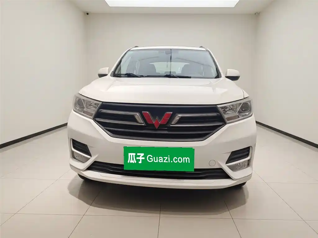 Wuling Hongguang 2019 — фото 24