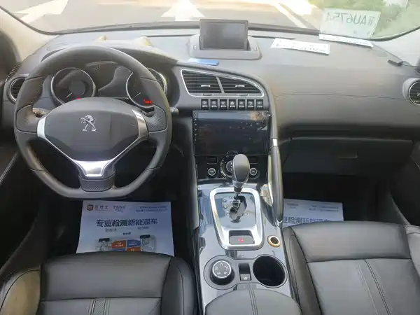 Peugeot 3008 2013