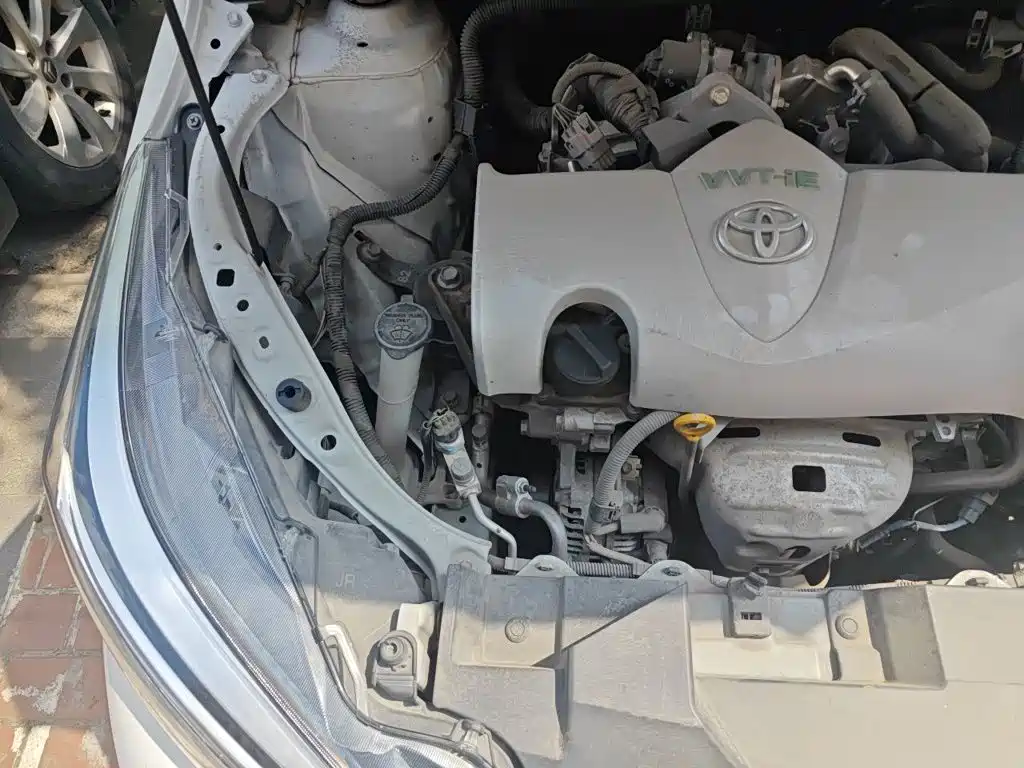 Toyota Yaris L 2020 — фото 22