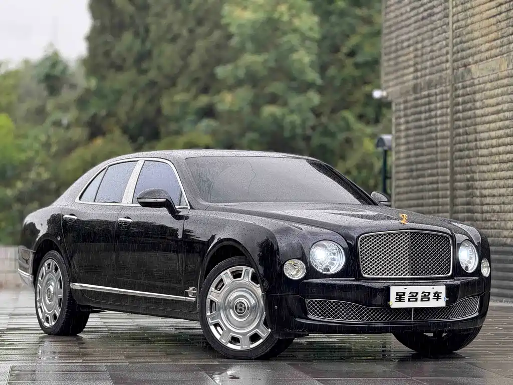 Bentley Mulsanne 2015 — фото 3